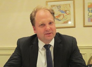 קיידנס מרטין לאנג