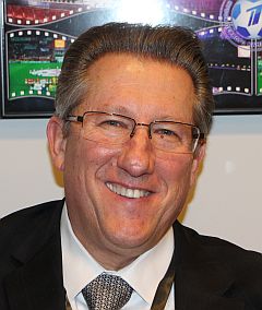 נשיא אבנט רכיבים העולמית, ג'רי פיי