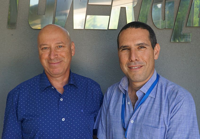 מנהל מכירות ישראל, טל שוורץ (מימין) ודירקטור שיווק ומכירות EMEA, עידו ניר